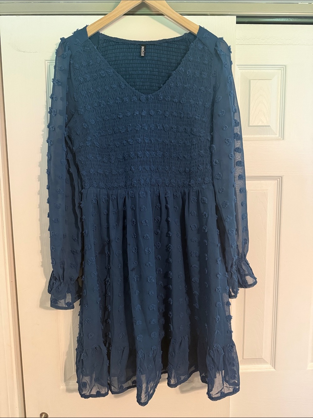 Smocked V-Neck Long Sleeve Formal Dress in Navy
